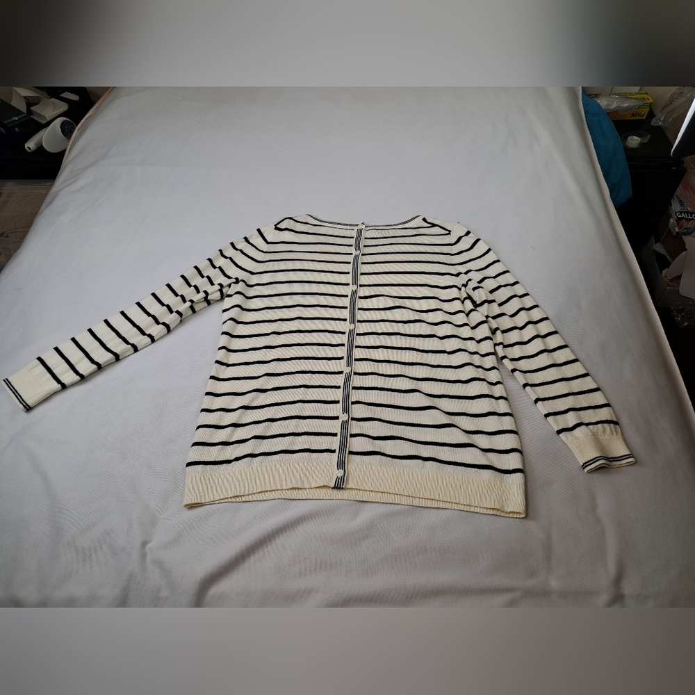 Talbots Sequins “Hello” in Different Languages St… - image 11